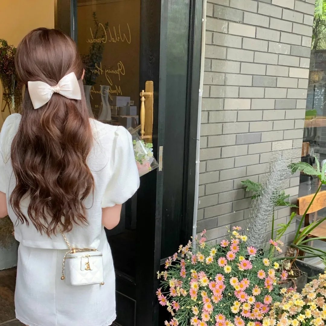 双面娘亲飒英姿